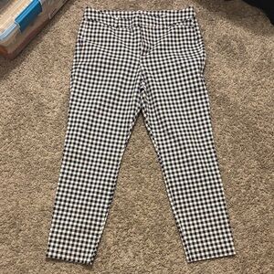 Old Navy Black and White Checkered Pants